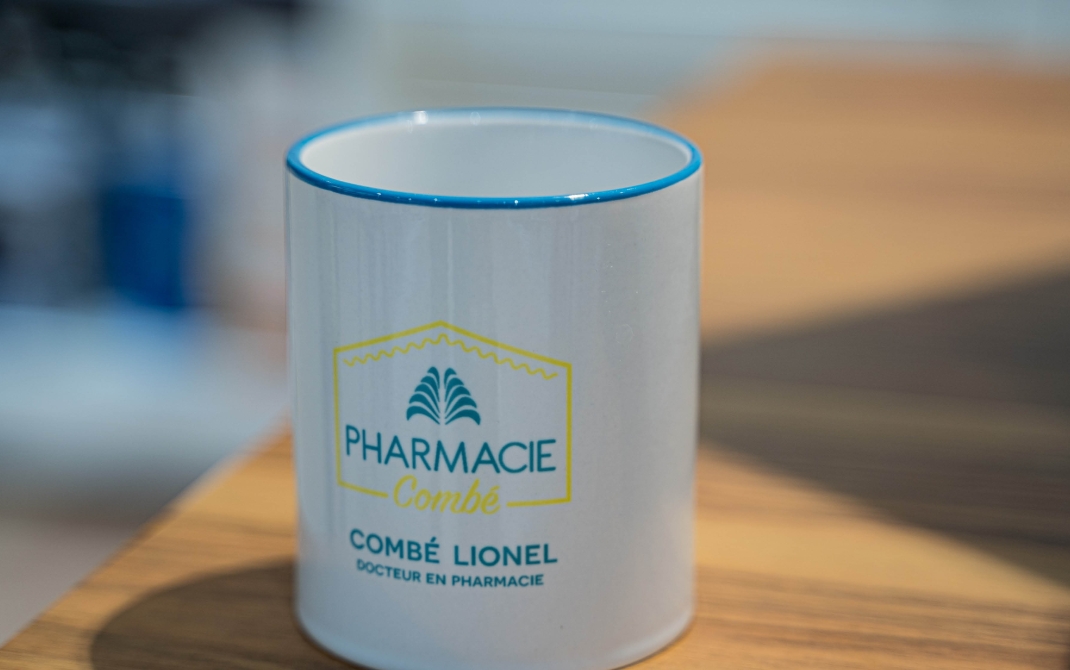 PHARMACIE COMBÉ