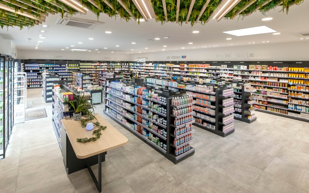 Espace agencé pharmacie 